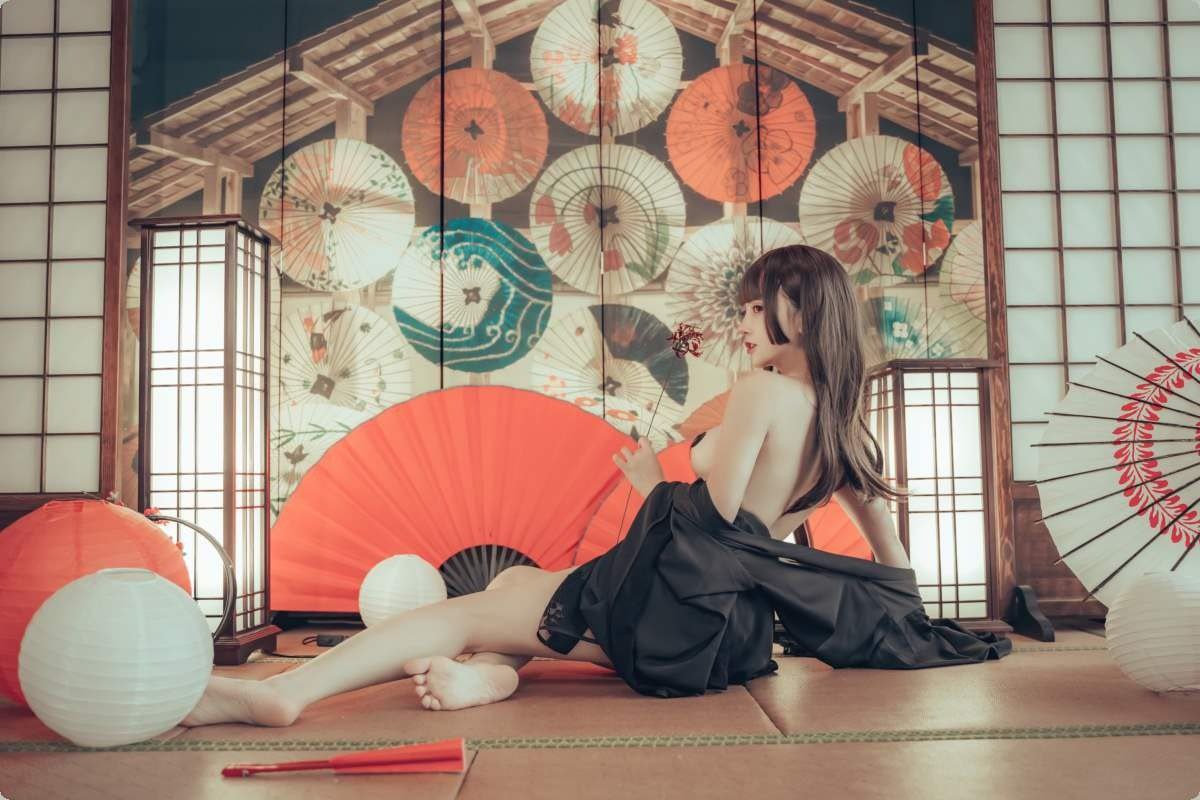 极品白虎21岁Amy被开发后 需要更多肉棒才能满足