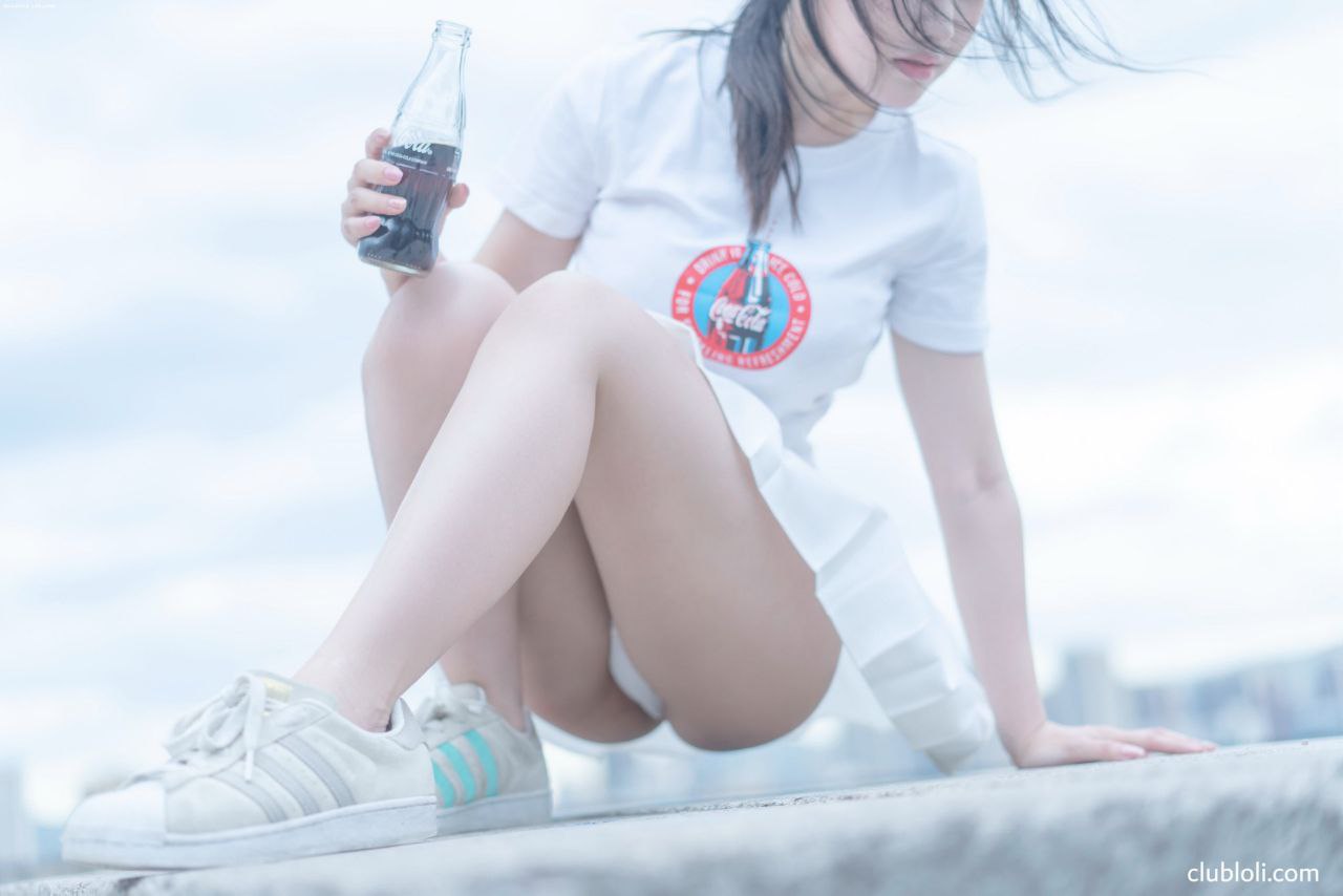 【精东影业】JD107 我的炮友是亲姐,女优王晶晶首度被肛 疯狂抽插 鲜血直流-王晶晶