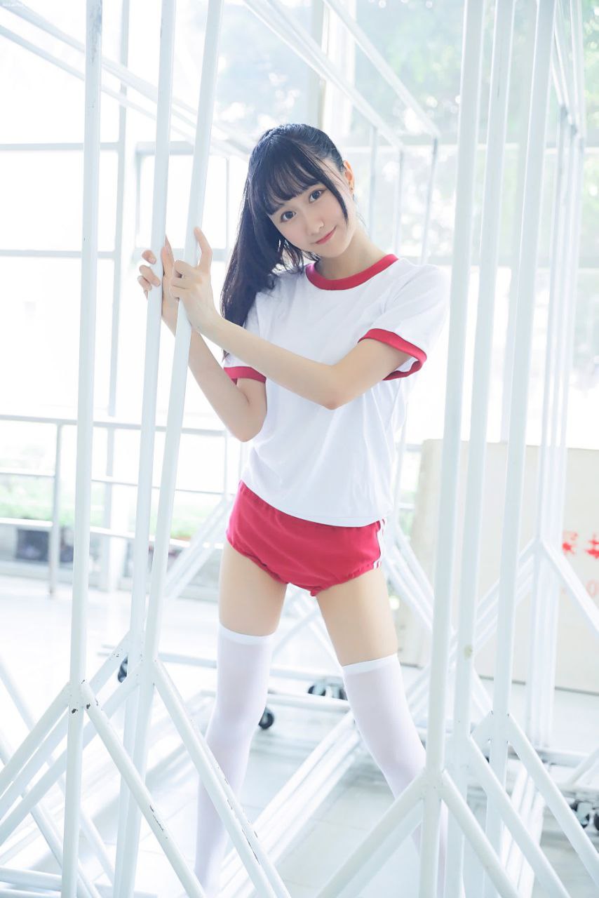 色拍拍欧美视频在线看