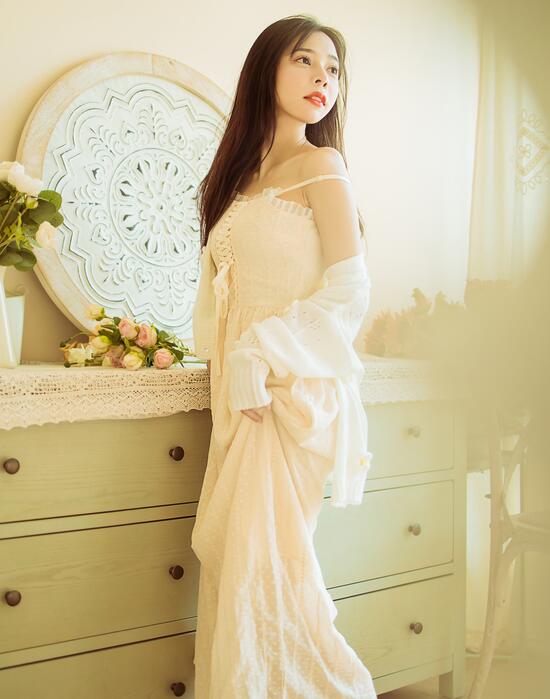 老拿我的丝袜自慰